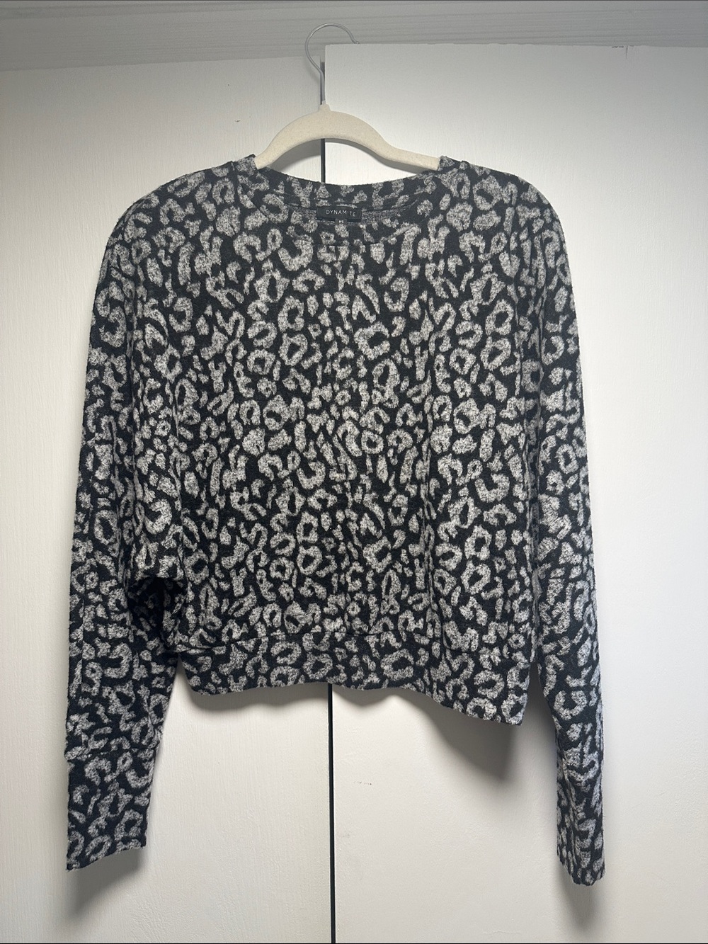 Dynamite Black & Gray Leopard Cropped Sweater